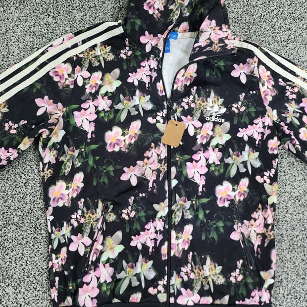 아디다스 플라워 패턴 트랙 자켓 