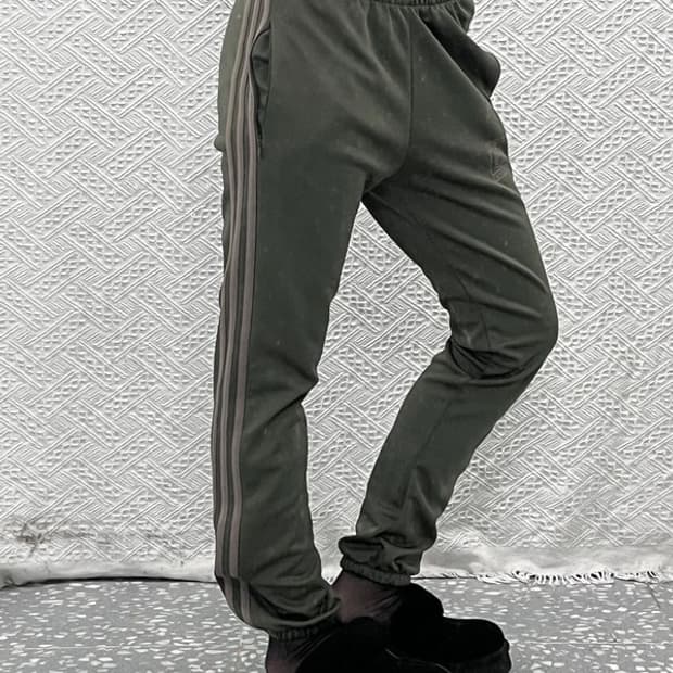 아디다스 스포티 카키브라운 조거 트랙팬츠 XS C14049