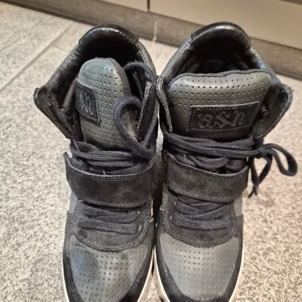 아쉬 웨지 스니커즈 블랙 36