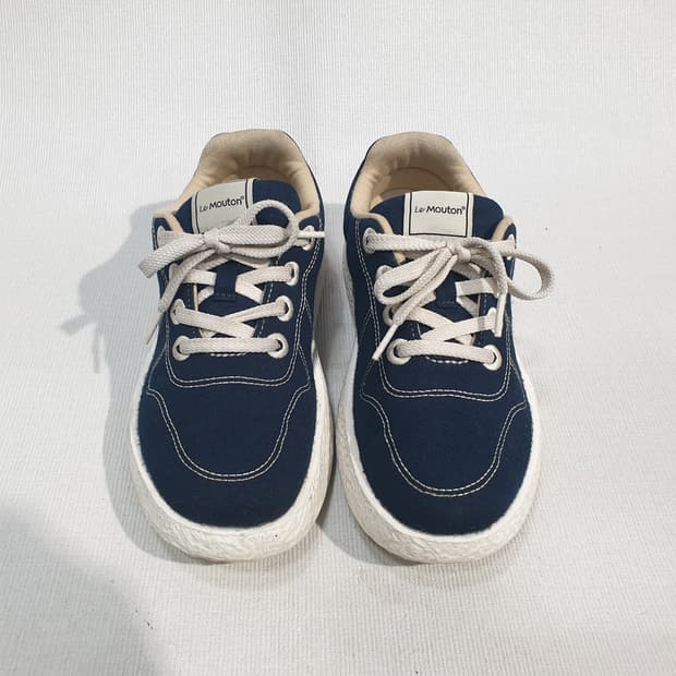 르무통 네이비 운동화 235
