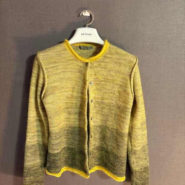 노란색 그라데이션 가디건 Japan