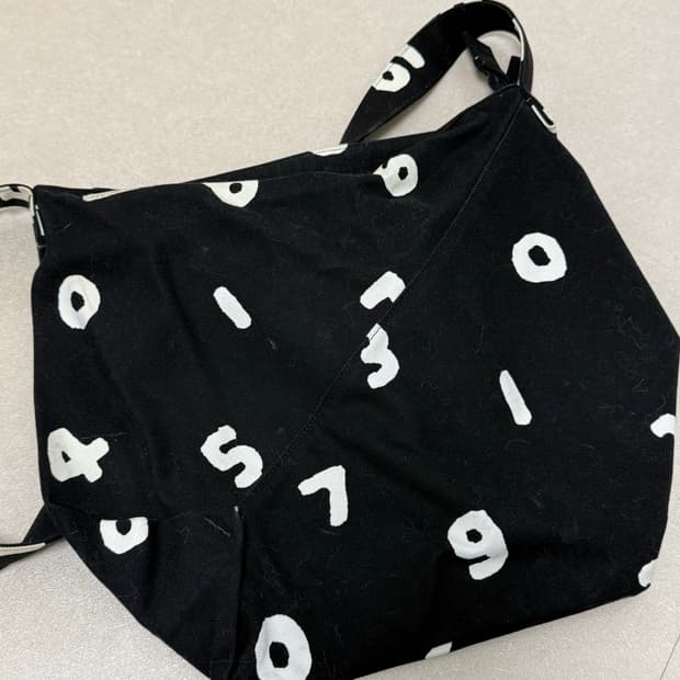 소우소우 크로스백