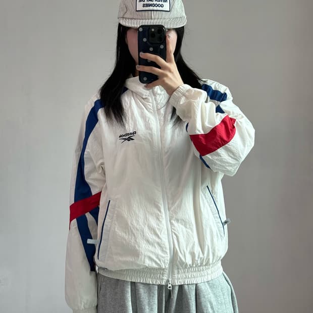 리복 웜업 바람막이