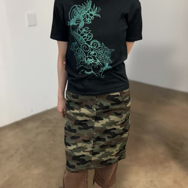 Tattoo graphic tee