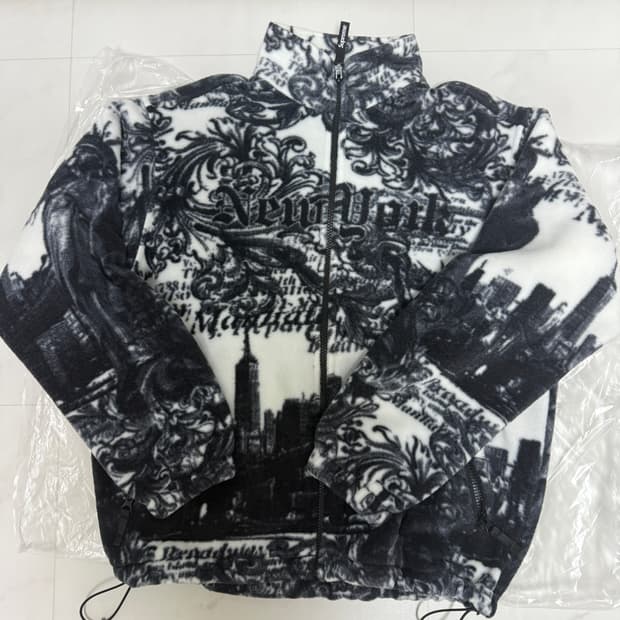 (S) 슈프림 뉴욕 후리스