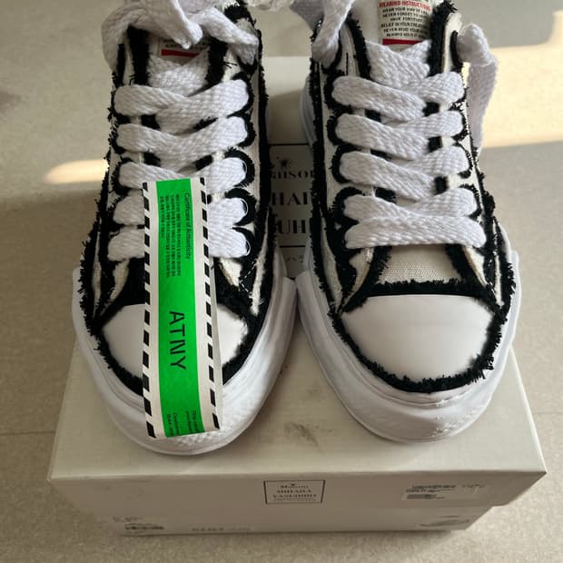 미하라야스히로 41 사이즈 팝니다