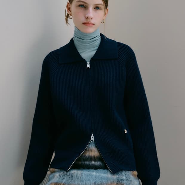 마리떼 W CIRCLE LOGO ZIPUP CARDIGAN