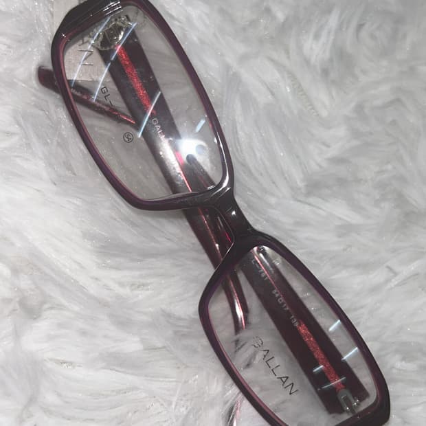 ‘GALLAN’ red glasses