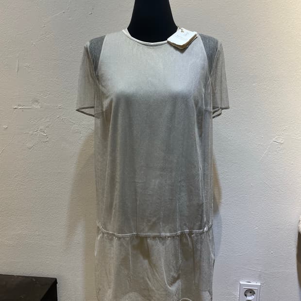 브루넬로 쿠치넬리 실버 레이어탑