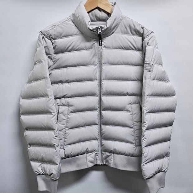 게스 여성 덕다운 경량패딩 S