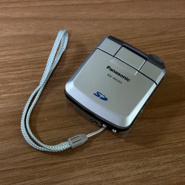 파나소닉 SV-AV20 카메라