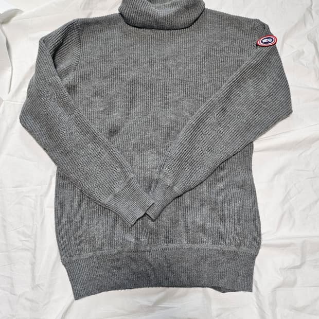 Canadagoose 터틀넥 니트 스웨터 XL