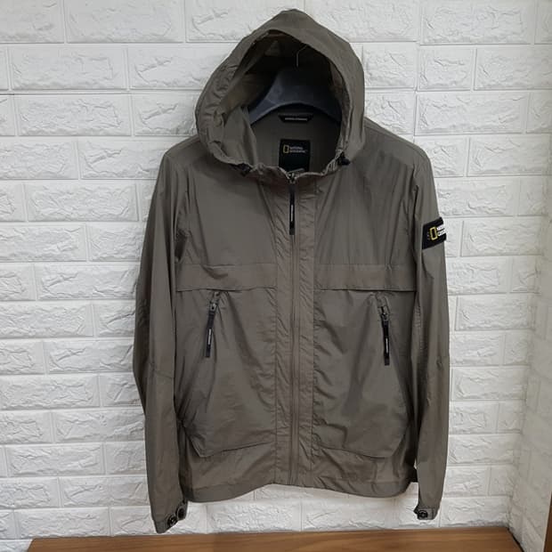 내셔널지오그래픽 바람막이 점퍼 남성100  