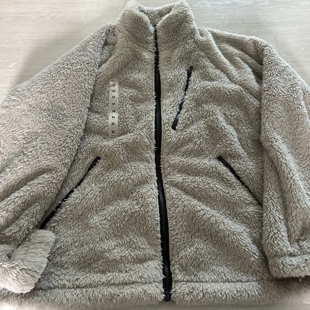 유니클로 니들스 플리스 자켓 베이지 M사이즈