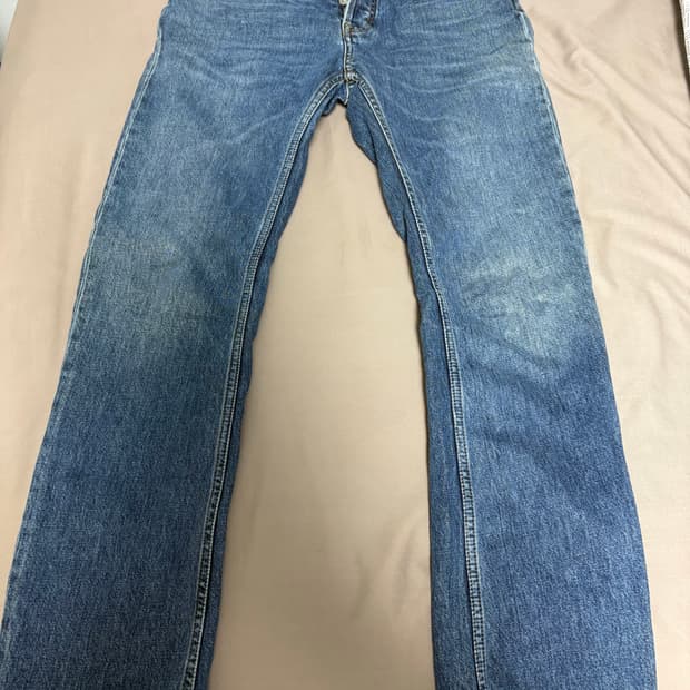 아크네 랜드 미드블루 청바지 28/32