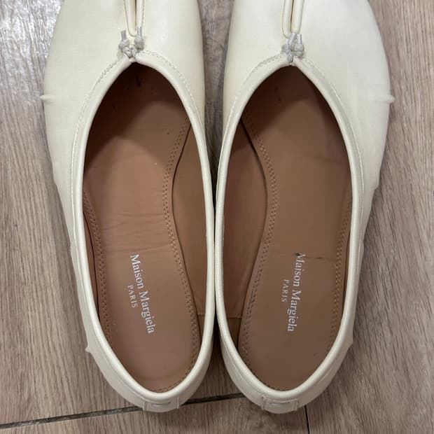 메종 마르지엘라 타비 플랫 슈즈 아이보리 38 