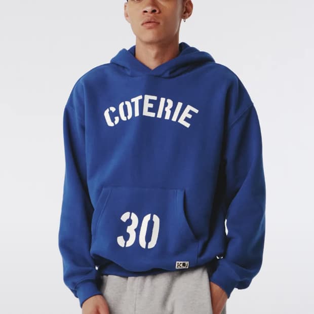 기준 맨 coterie 후드티 블루