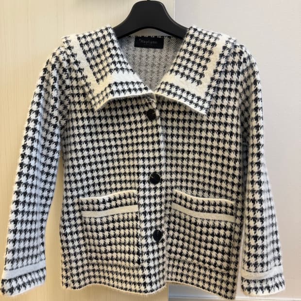 haylynn 니트가디건 판매합니다