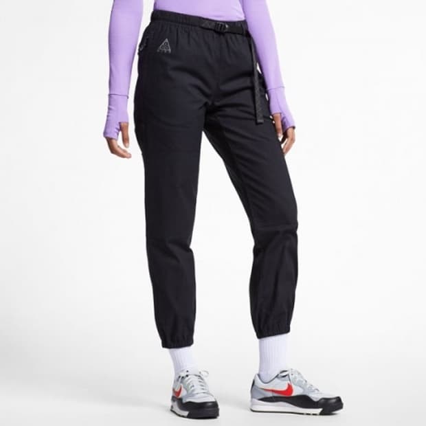 나이키 ACG 우먼 트레일 블랙 팬츠 M (70)