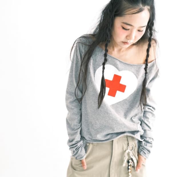 cross heart cut off t-shirt melange grey