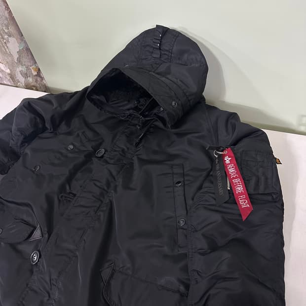 M 알파인더스트리 블랙 N3B 야상점퍼