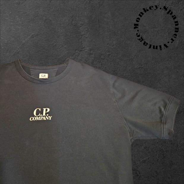 [2XL] C.P. 컴퍼니 반팔 티셔츠 블랙