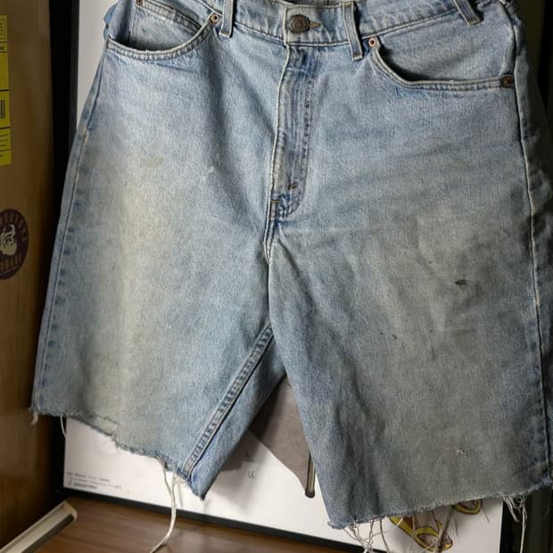 리바이스 550 컷오프 반바지
