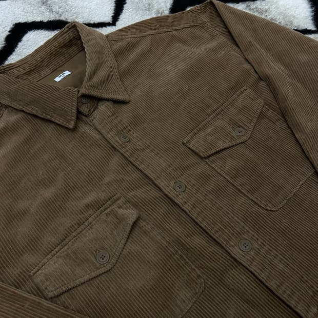 [2XL]유니클로 코듀로이 투포켓 셔츠/짙은베이지