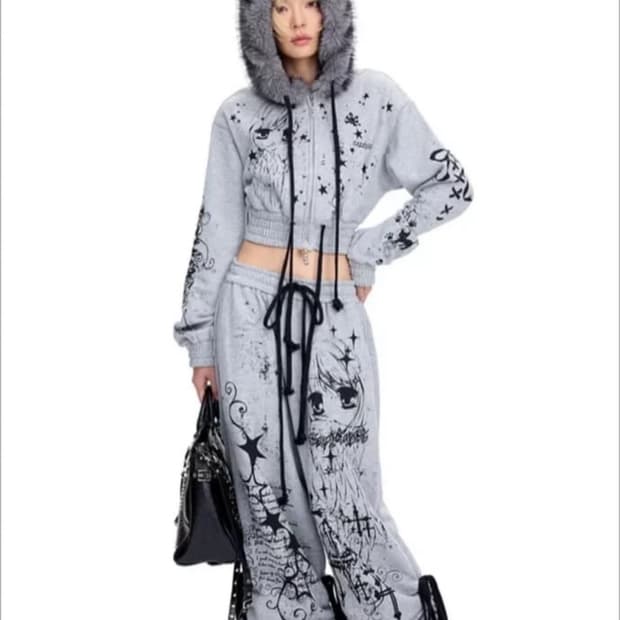 (대여)CFIERCE 씨피어스 그래피티 퍼 후드집업 스웨트팬츠 셋업 세트