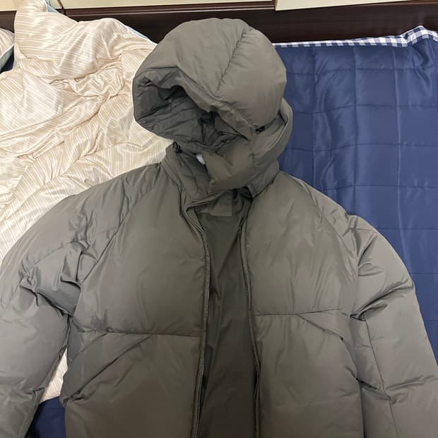 해칭룸 헤비 구스 다운 L사이즈