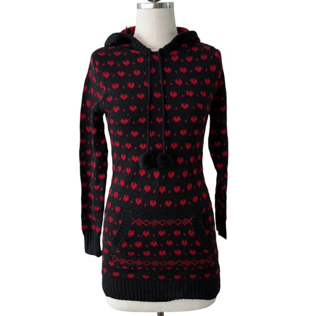 heart logo knit hoodie