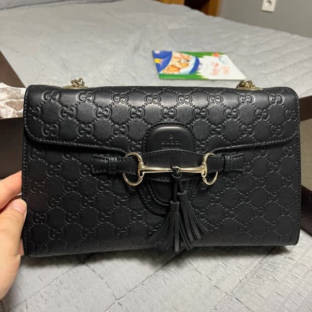 구찌 에밀리백 새상품급 판매