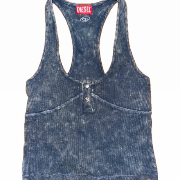 (미시착) 새상품 디젤 홀터넥 나시