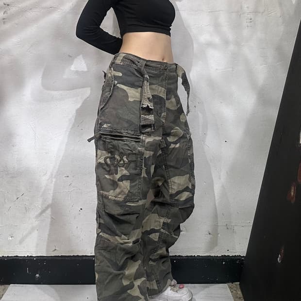 90s 링스펀 빈티지 벨트 와이드 포켓 디테일 프린팅 밀리터리 카모 팬츠