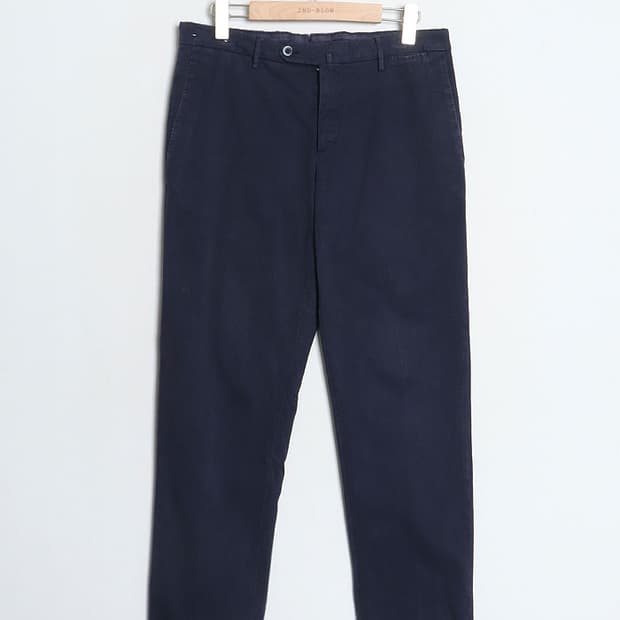 GTA Slim-Fit Cotton Trousers (30)