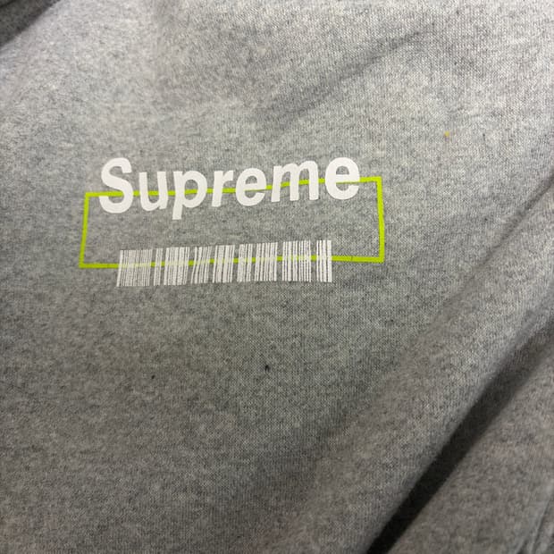 Supreme Hoodie