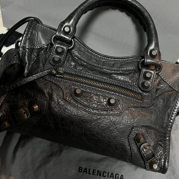 발렌시아가 르시티 미니 