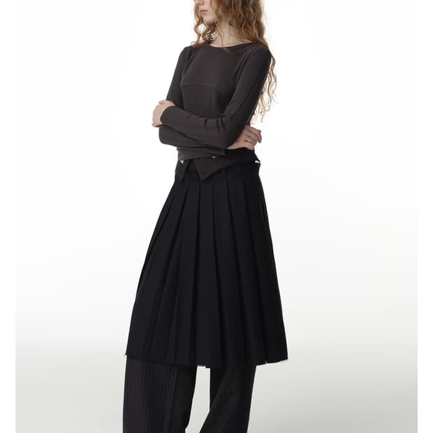 밀로우먼 버클플리츠 스커트(black)