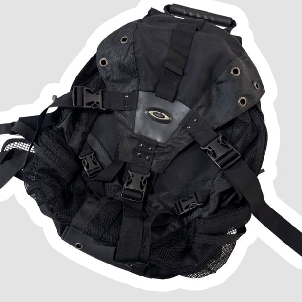 오클리 블랙 아이콘 백팩