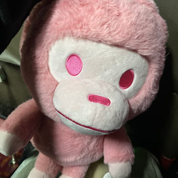 베이프 베이비 마일로 플러시 인형 백팩 
