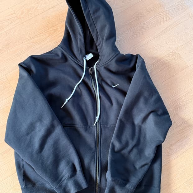 나이키 솔로 스우시 후드집업