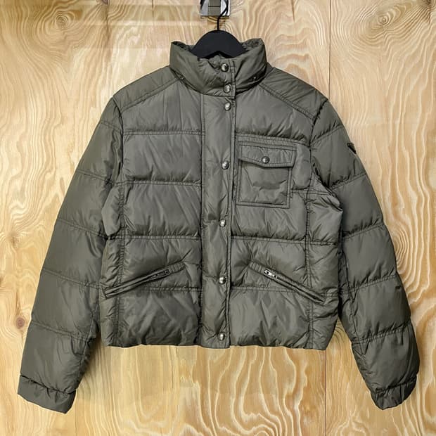 프라다 나일론 푸퍼 다운 자켓