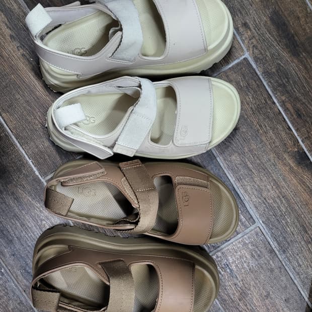 UGG 어그 샌들 베이지/브라운 2족220