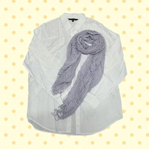 흰 펀칭 와이셔츠 + 일본 머플러