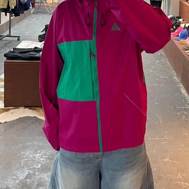 나이키 ACG 패커블 푸시아 후드자켓 H1777