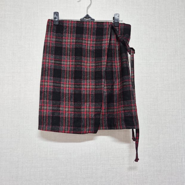 체크 랩 스커트 미니 스커트