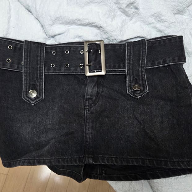 페인오어플레져 mars 스커트 s