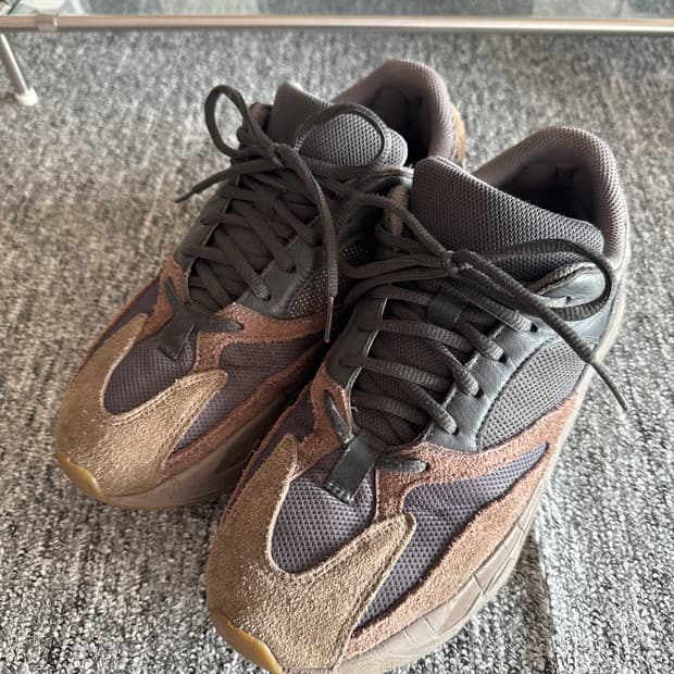 270사이즈) 아디다스 이지 부스트 700 모브