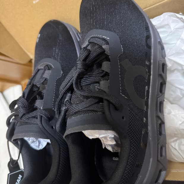 [225]온러닝 클라우드몬스터 블랙 마그넷