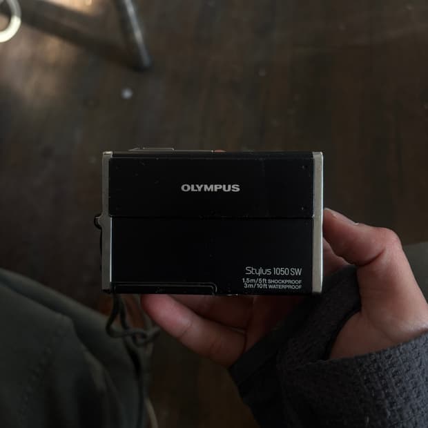 올림푸스 스타일러스 1050sw 디지털카메라